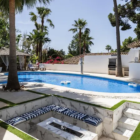 Stockholm With Private Pool فيلة *